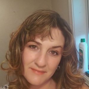 Meet your Posher, Gina